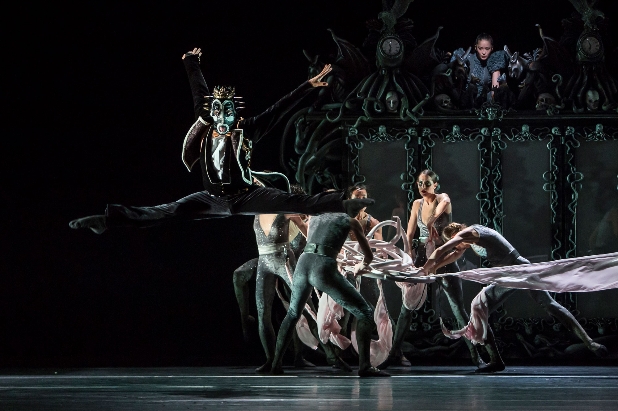 Ballet du Grand Théâtre de Genève, Casse-Noisette de Piotr Illitch Tchaïkovski, novembre 2014. Chorégraphie : Jeroen Verbruggen.