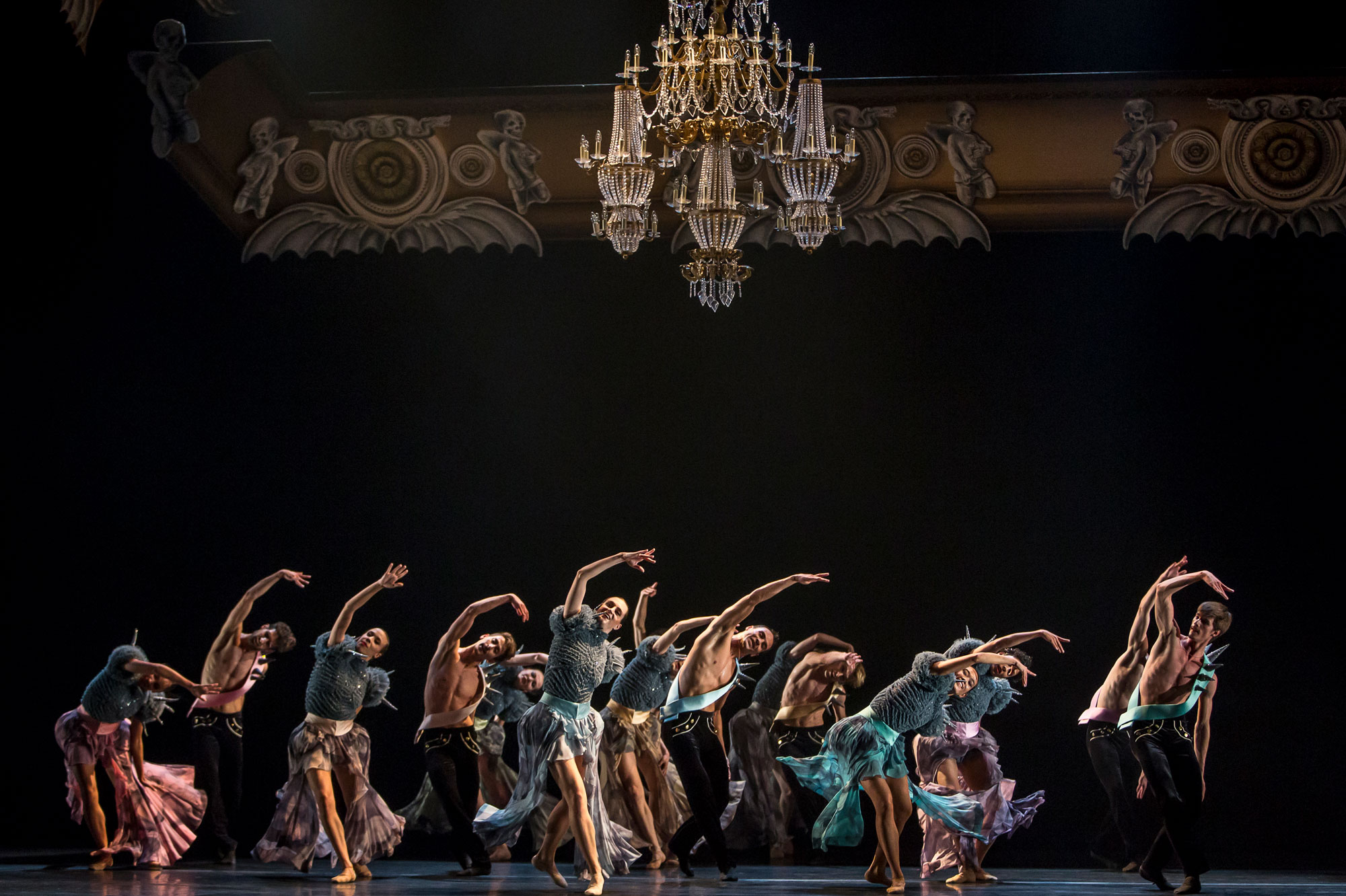 Ballet du Grand Théâtre de Genève, Casse-Noisette de Piotr Illitch Tchaïkovski, novembre 2014. Chorégraphie : Jeroen Verbruggen. 