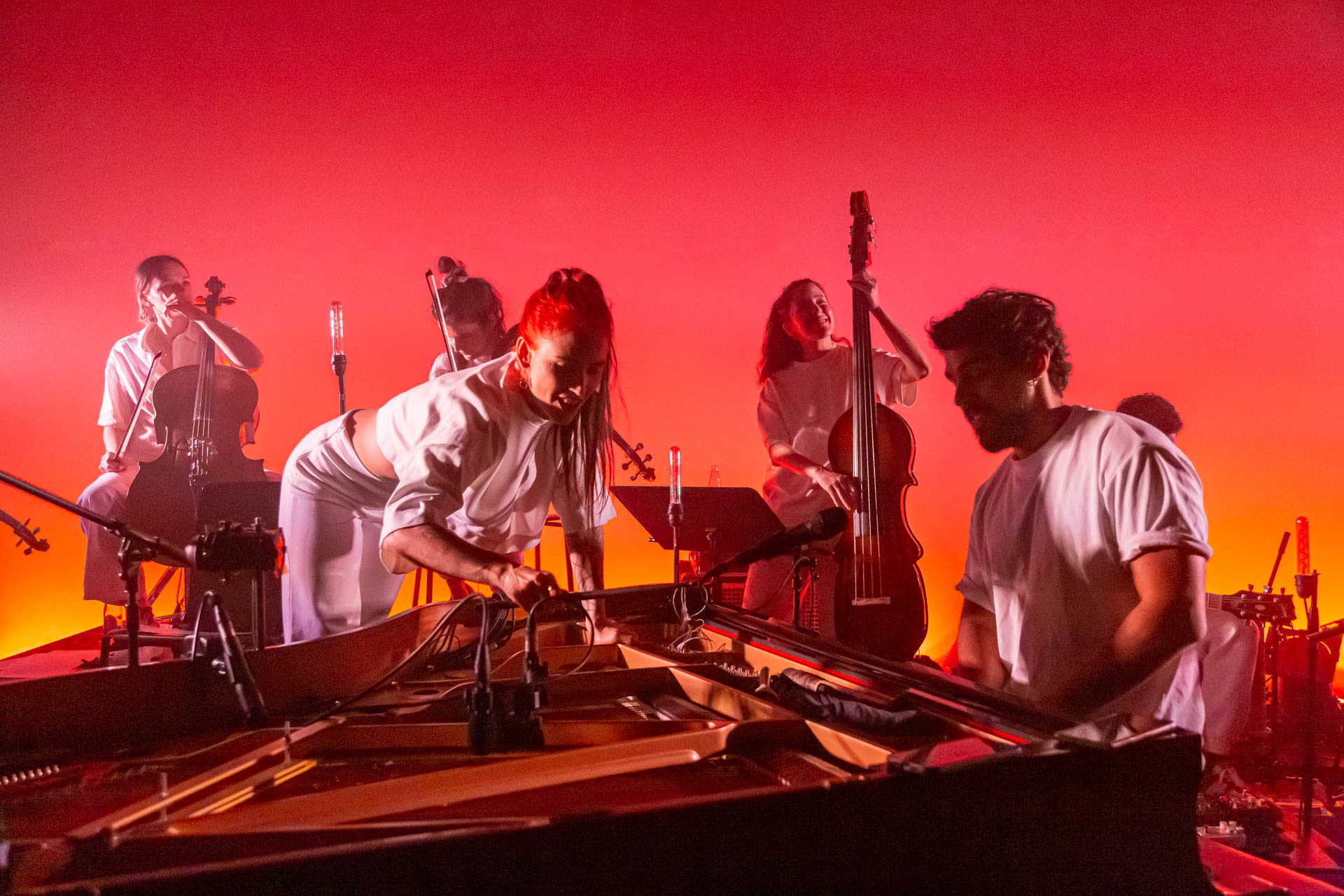 LA CHICA & EL DUENDE ORCHESTRA 