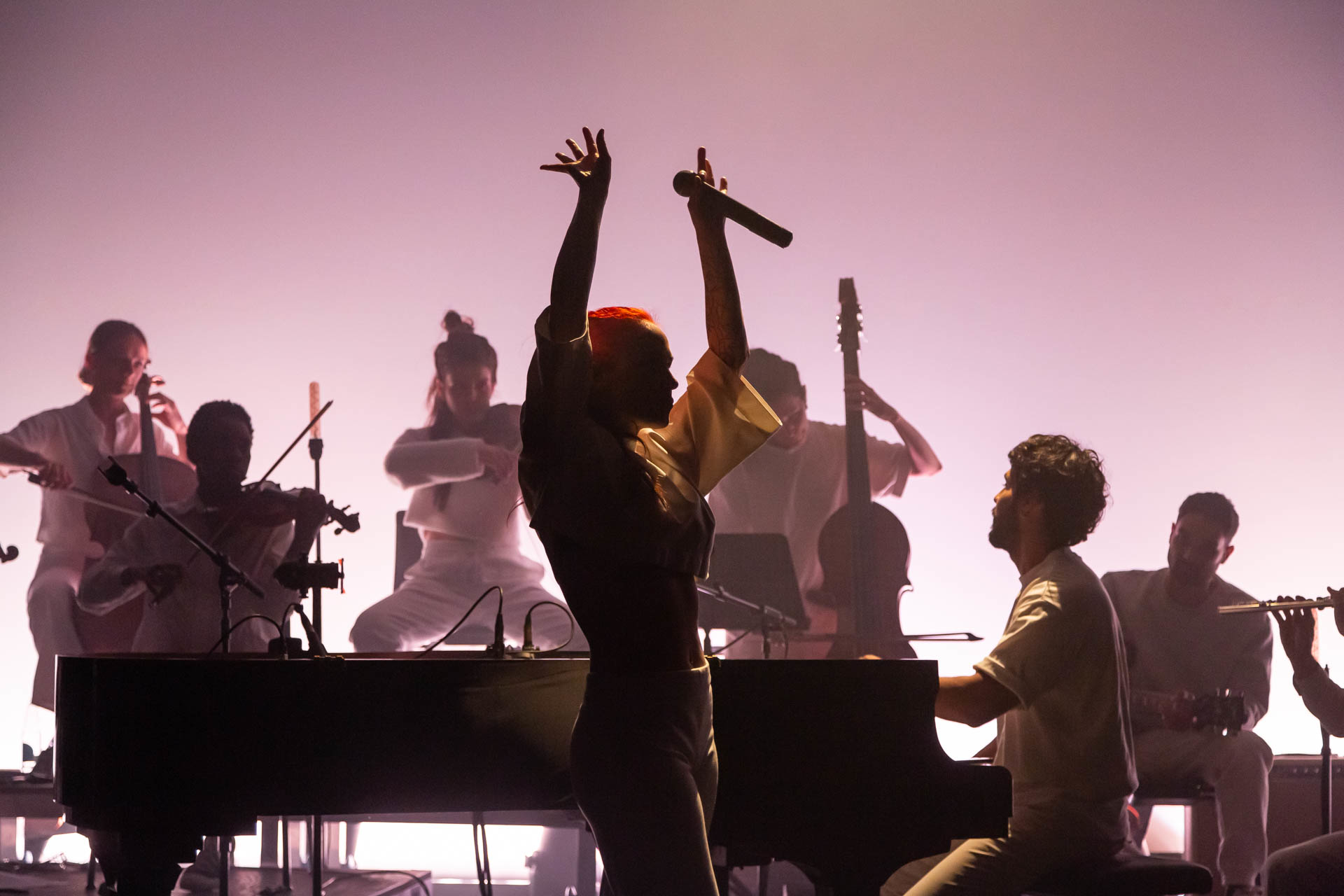 LA CHICA & EL DUENDE ORCHESTRA 
