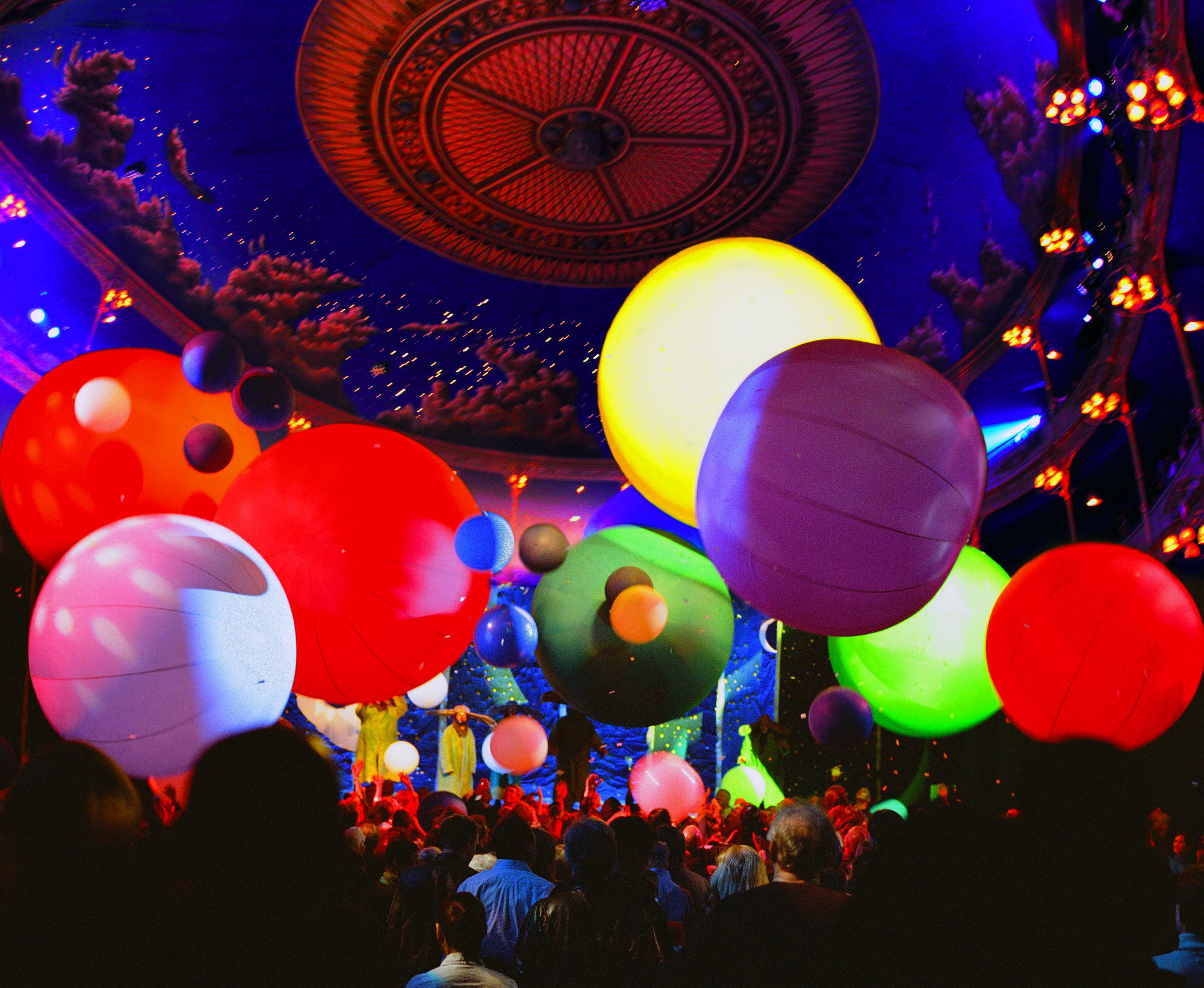 Slava's Snowshow