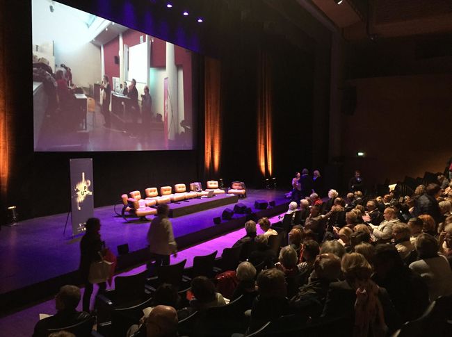 Université populaire, Raconter le monde de demain